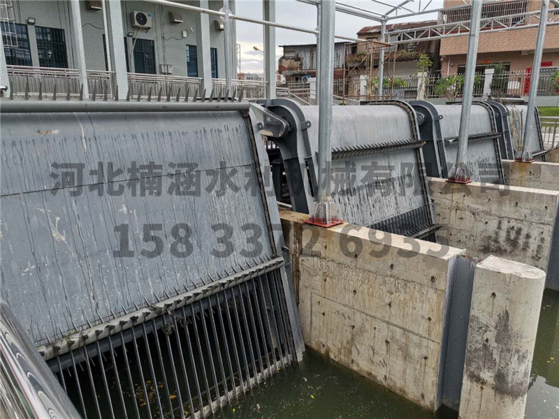 佛山鹽步泵站回轉式清污機輸送機安裝案例